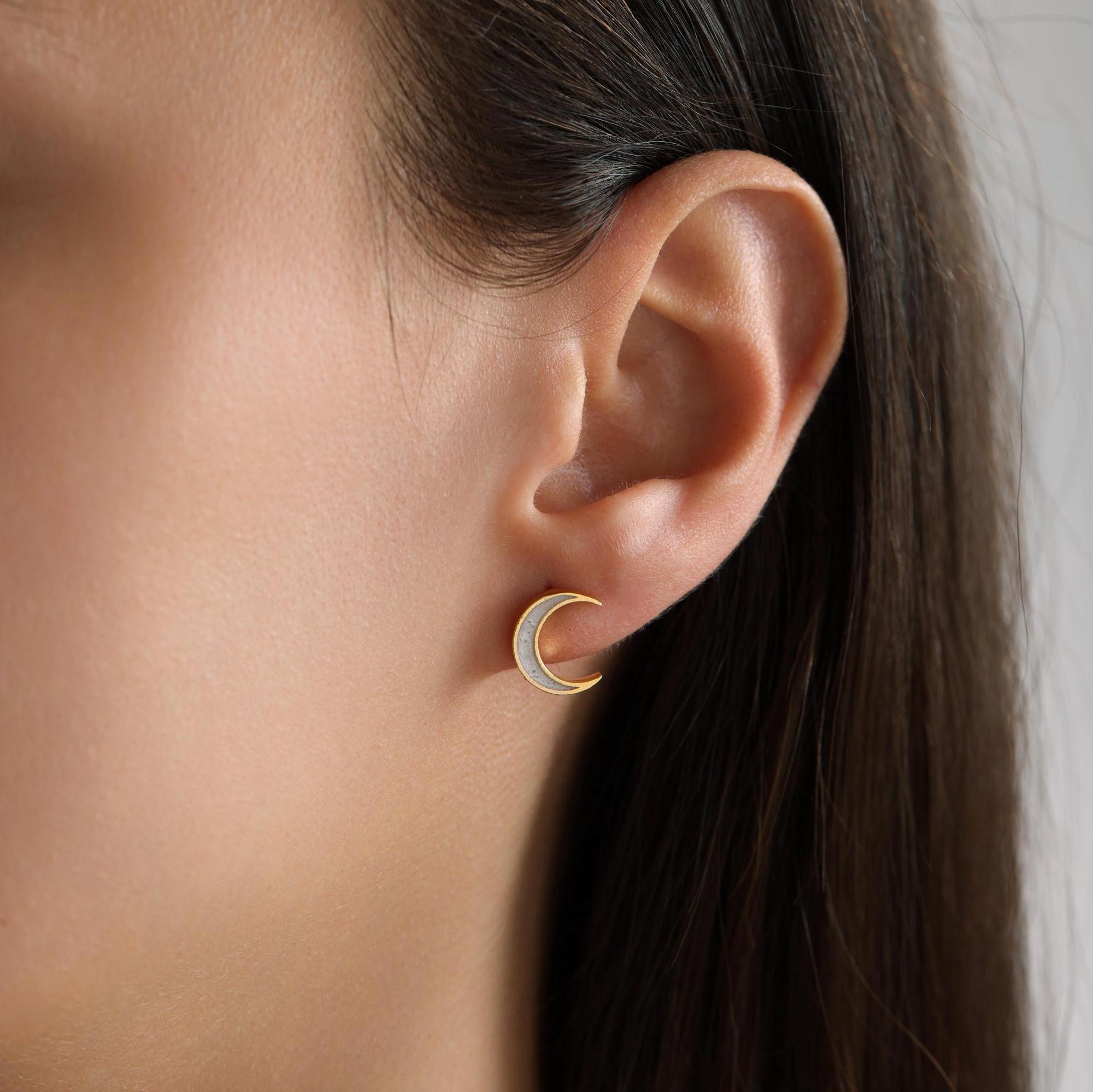 Crescent-shaped gold starry sky earrings